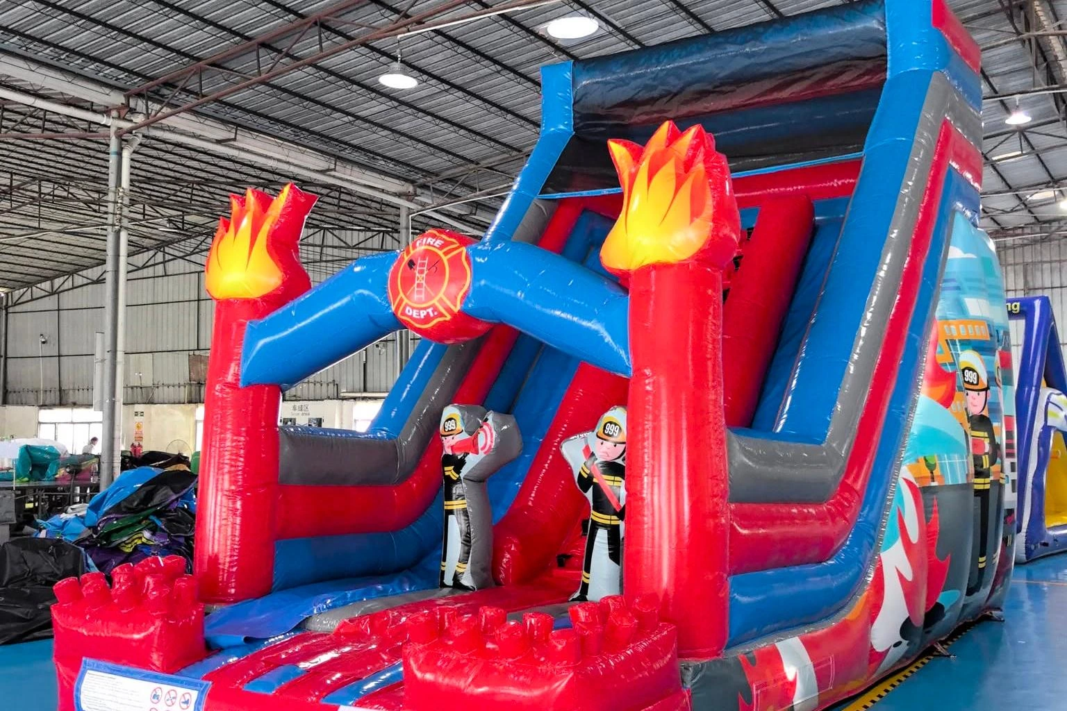 SL15 Inflatable Fire truck slide